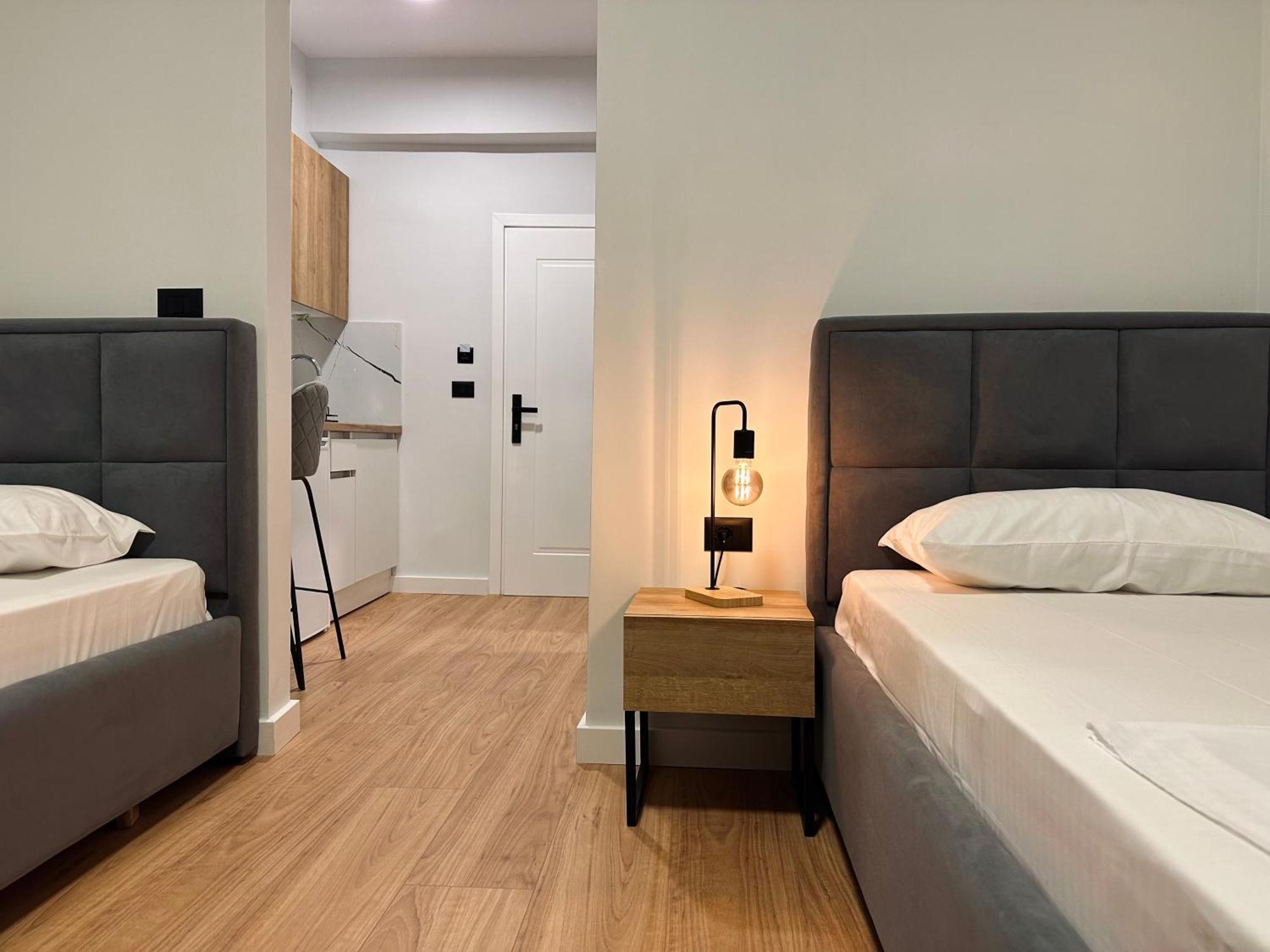 Lidia Apartments Sarandë 外观 照片