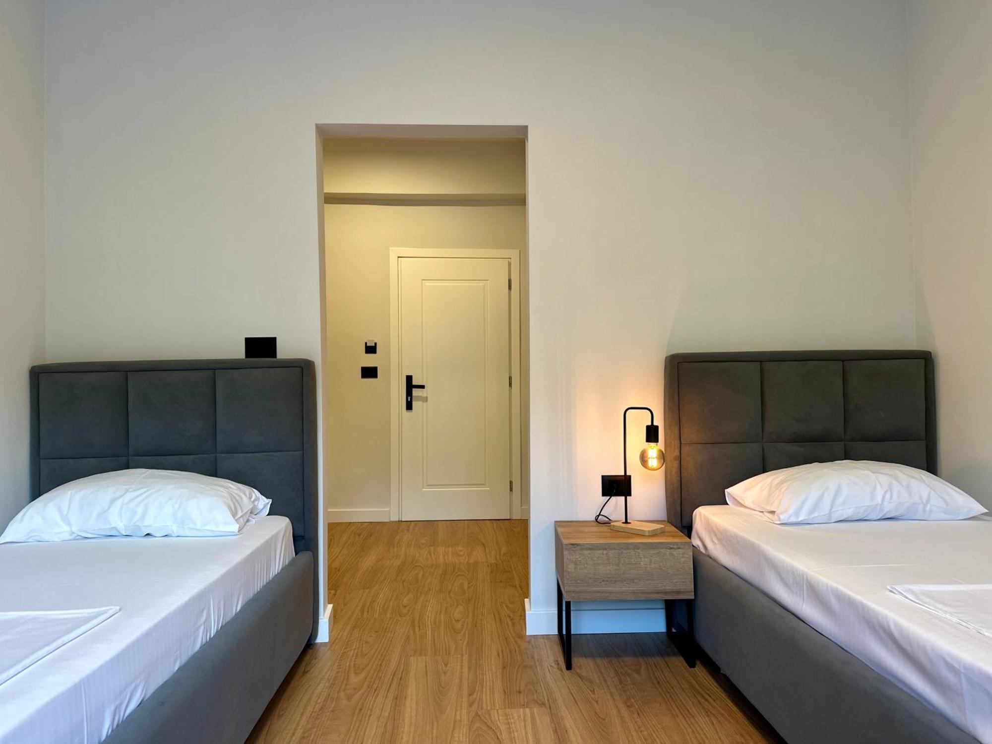 Lidia Apartments Sarandë 外观 照片